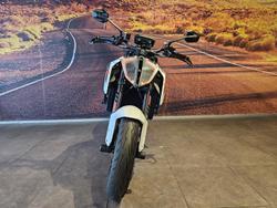 2015 KTM 1290 Super Duke R Super Duke White