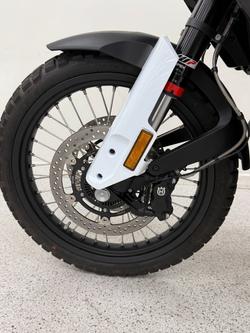 2022 HUSQVARNA NORDEN 901 Black