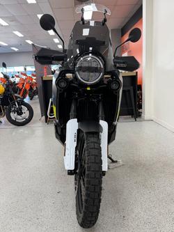 2022 HUSQVARNA NORDEN 901 Black