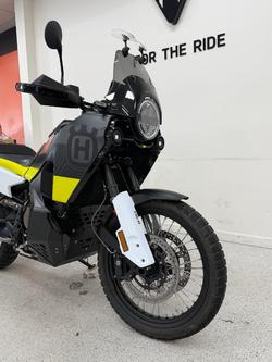 2022 HUSQVARNA NORDEN 901 Black