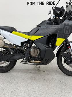 2022 HUSQVARNA NORDEN 901 Black