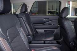 2024 Nissan Pathfinder Ti-L