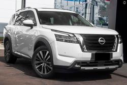 2024 Nissan Pathfinder Ti-L