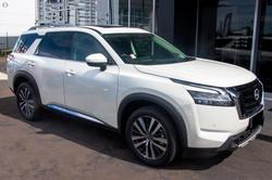 2024 Nissan Pathfinder Ti-L