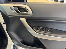 2021 Ford Everest Trend