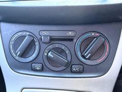 2016 Nissan Pulsar ST