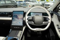 2025 Jaecoo J5 EV Summit