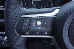 2025 Mitsubishi Triton GLS