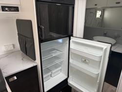 2017 Nova Terra Sportz 216 3C