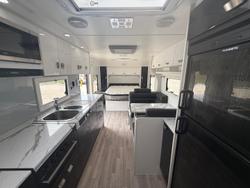 2017 Nova Terra Sportz 216 3C