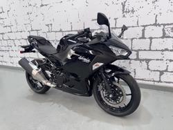 2019 Kawasaki Ninja 400 (EX400G) Ninja Black