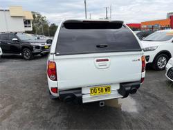 2014 MITSUBISHI TRITON GLX-R (4x4) MN MY15 WHITE