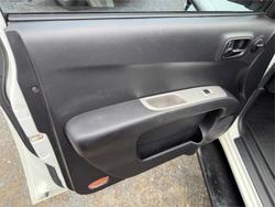 2014 MITSUBISHI TRITON GLX-R (4x4) MN MY15 WHITE