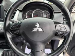 2014 MITSUBISHI TRITON GLX-R (4x4) MN MY15 WHITE