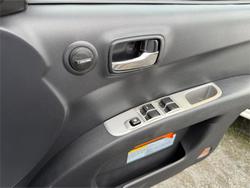 2014 MITSUBISHI TRITON GLX-R (4x4) MN MY15 WHITE