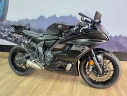2025 Yamaha YZF-R7LA Black