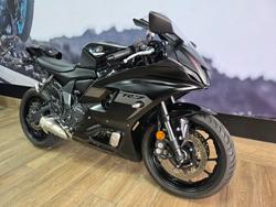2025 Yamaha YZF-R7LA Black