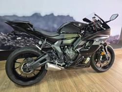 2025 Yamaha YZF-R7LA Black
