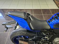 2016 Yamaha YZF-R1 BLUE