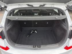 2018 HYUNDAI i30 ACTIVE PD SILVER OR CHROME