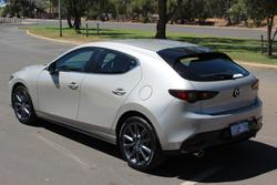 2024 Mazda 3 G20 Evolve