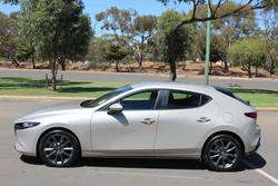 2024 Mazda 3 G20 Evolve