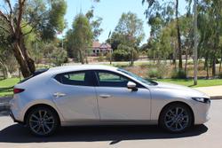 2024 Mazda 3 G20 Evolve