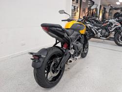 2026 Triumph 2026 Triumph 660CC Trident LAMS Yellow