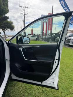 2022 Toyota RAV4 GX