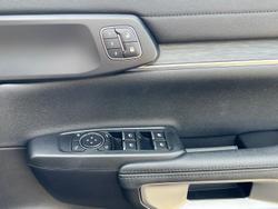 2025 Ford Everest Sport MY25.50 Shadow Black