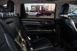 2014 Toyota Kluger Grande