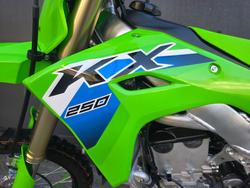 2026 Kawasaki KX250 GREEN