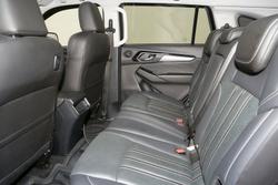 2022 Isuzu MU-X LS-T