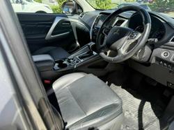 2019 Mitsubishi Pajero GLS