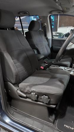 2006 Nissan Pathfinder ST-L R51 4X4 Dual Range Graphite Grey