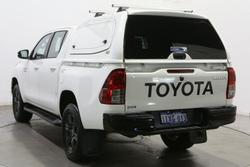 2025 Toyota Hilux SR