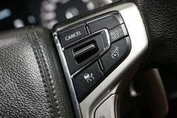 2021 Mitsubishi Pajero Sport GLS