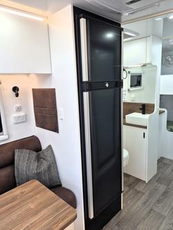 2026 Prime Edge Warrior 22.6 Rear Bunks