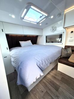 2026 Prime Edge Warrior 22.6 Rear Bunks