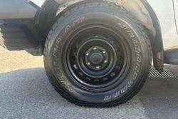 2019 Toyota Hilux SR