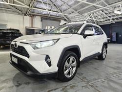 2019 Toyota RAV4 GXL MXAA52R Glacier White