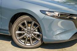 2025 Mazda 3 G20 Evolve