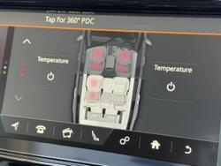 2020 Land Rover Discovery SD6 HSE