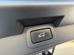 2020 Land Rover Discovery SD6 HSE