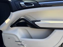 2016 Porsche Cayenne Turbo