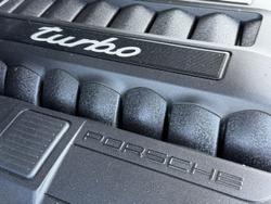 2016 Porsche Cayenne Turbo