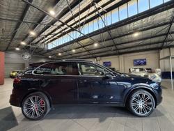 2016 Porsche Cayenne Turbo