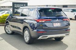 2024 Mitsubishi Outlander LS