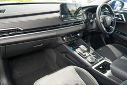 2024 Mitsubishi Outlander LS