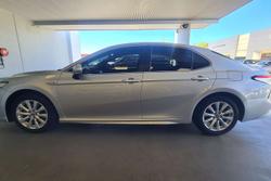 2020 Toyota Camry Ascent Sport